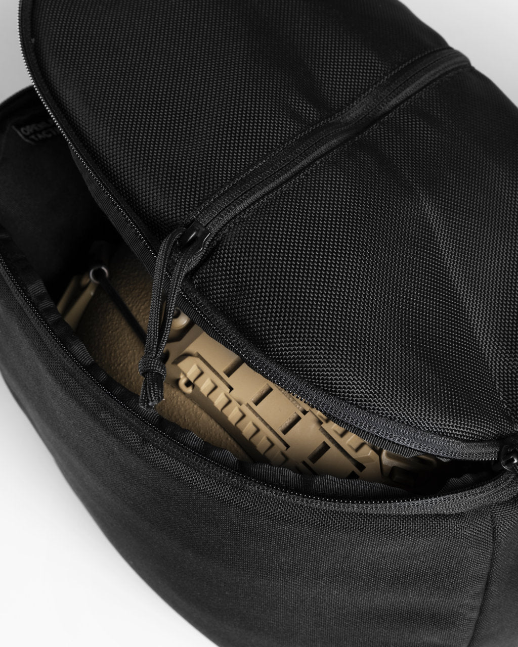 Borsa Openland porta casco tattico in cordura